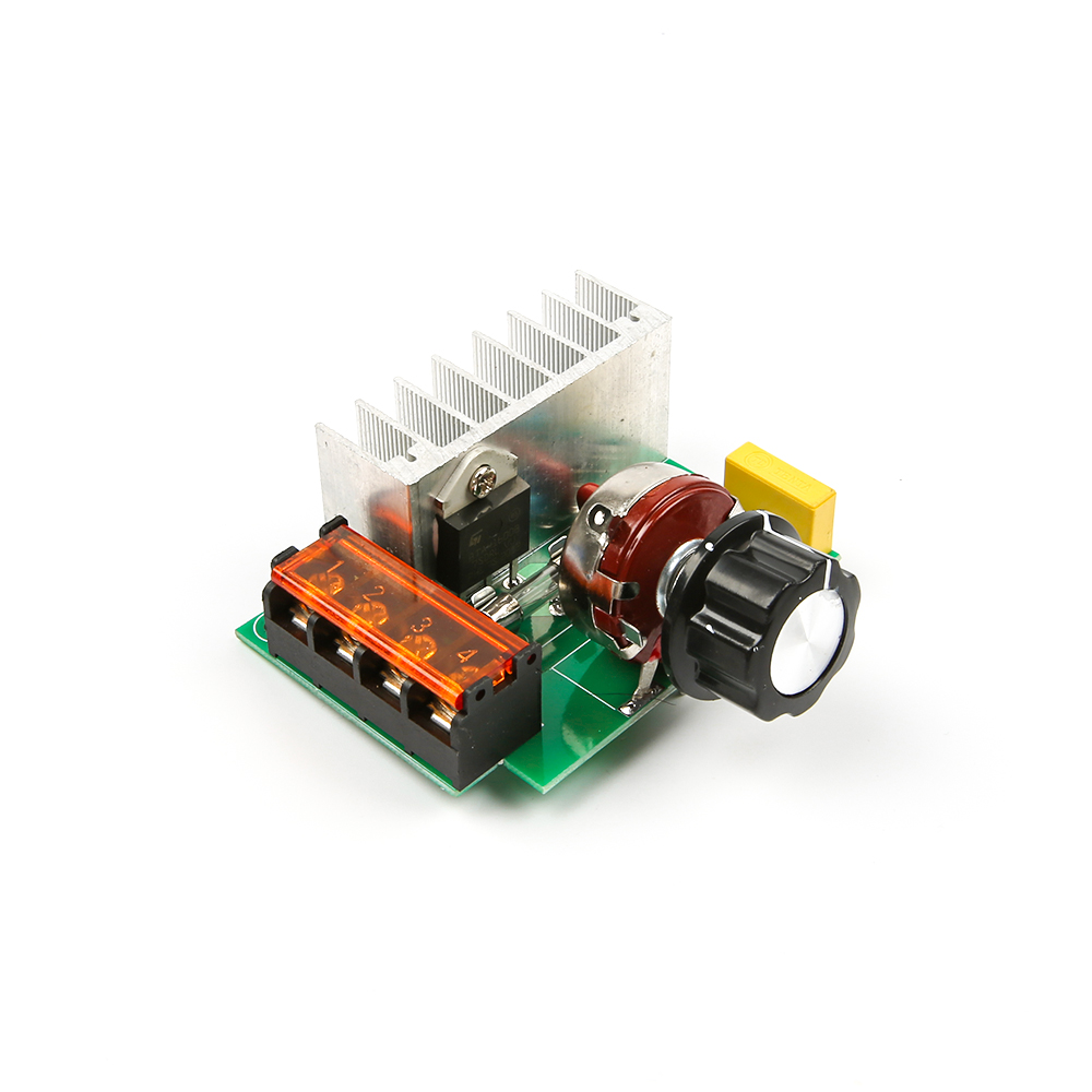 Регулятор напряжения, 4000Вт